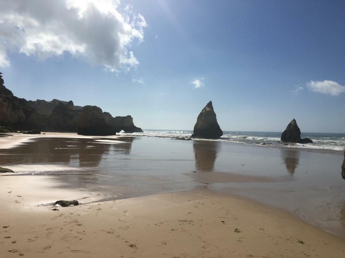 Beach Front At Praia Da Rocha Portimao Exterior photo